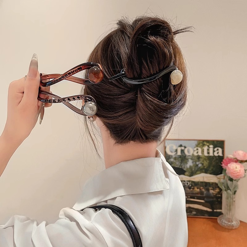 Perla francesa retro cabeza de clip de cabello mujer clip de cabello clip de cabello 2024 nuevo clip de cabello de torsión clip de cabello toque