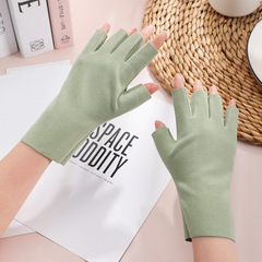 Warm half-finger gloves for autumn and winter—cold-proof, touchscreen-friendly, cute design—perfect for student girls and ideal for using a keyboard.