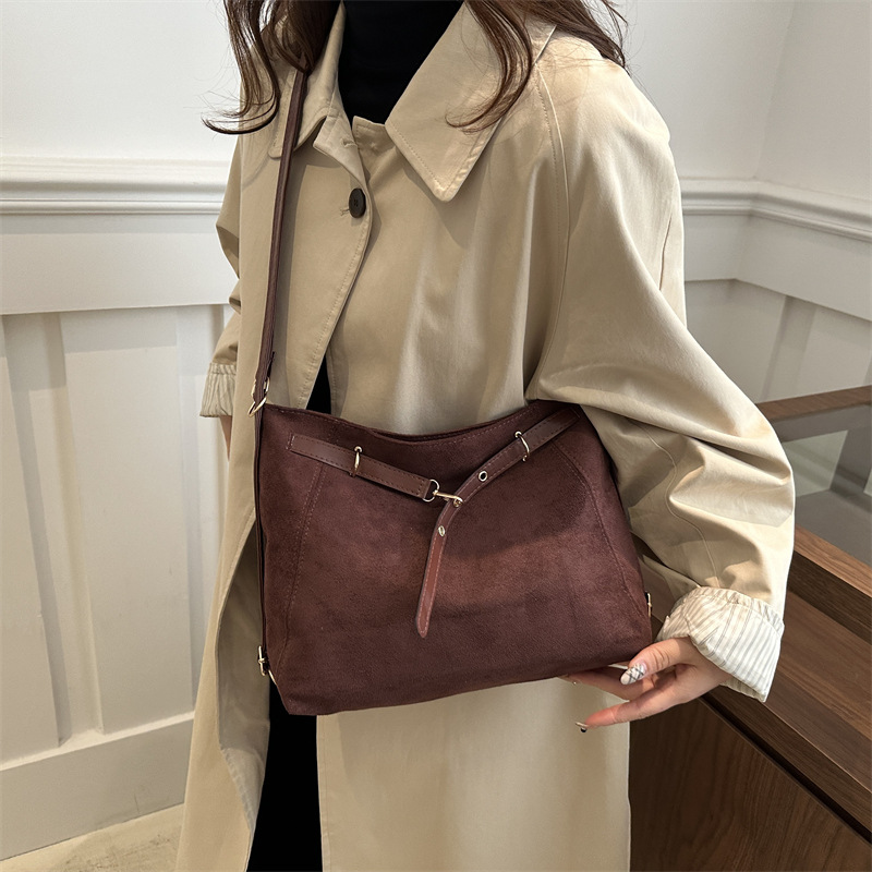 Bolso de mujer relajado retro2024 nueva moda de gran capacidad impresión leopardo bolso de hombro bolso especial simple mochila