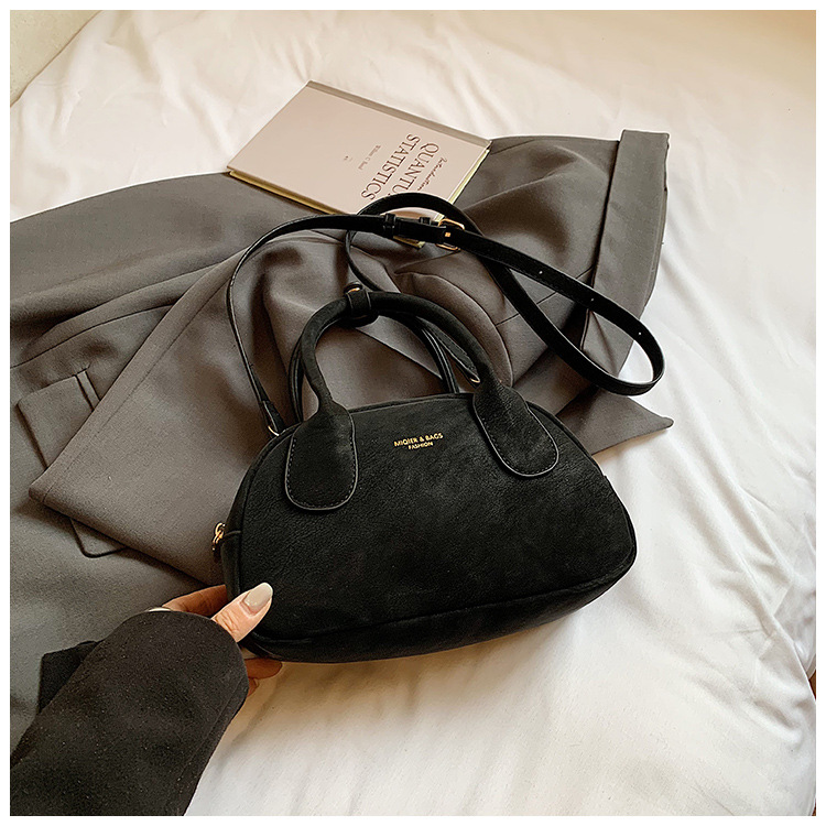 Women's Handheld Bowling Bag, Niche Design Commuting Shoulder Bag_voghion.com