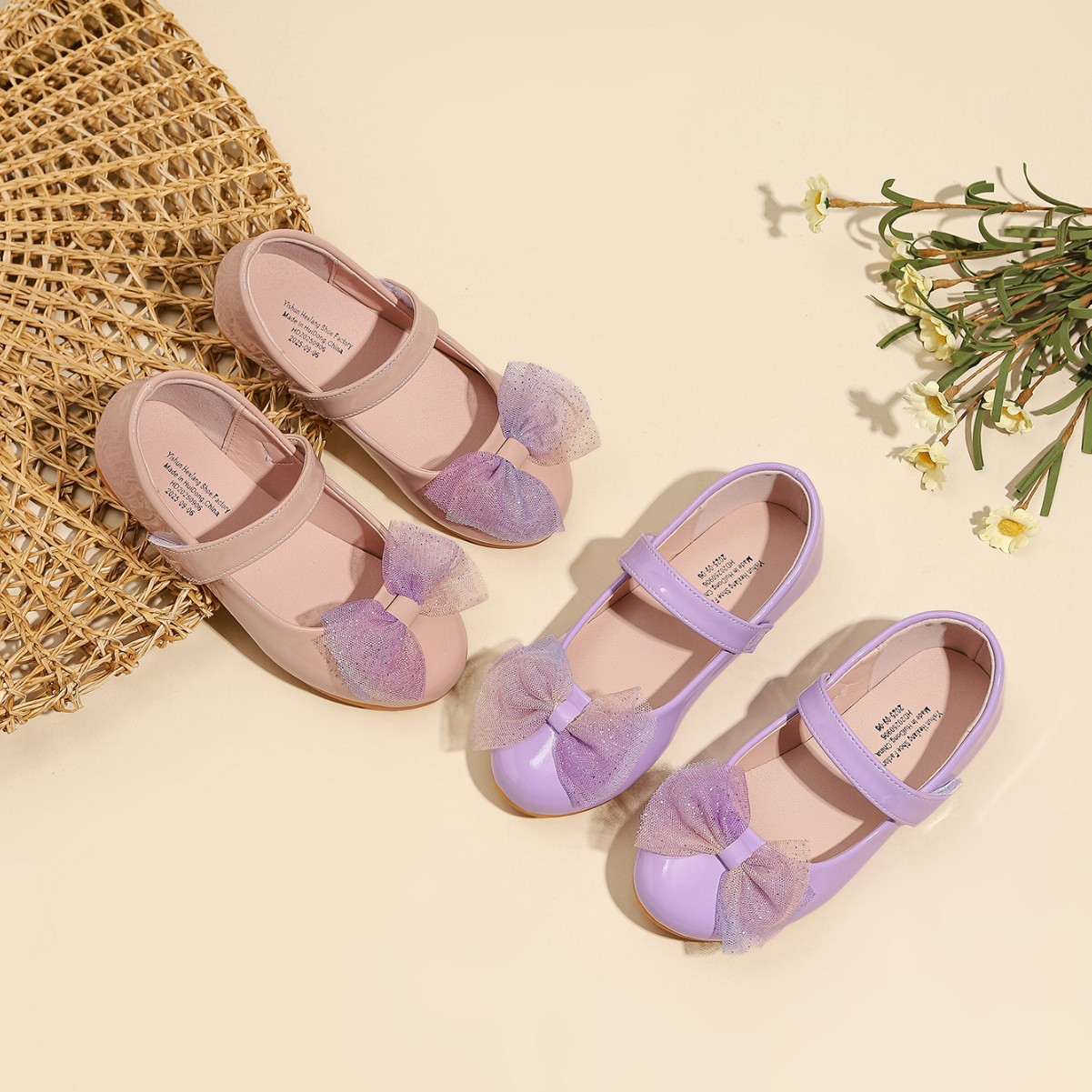 Girls' Soft-Soled Leather Shoes 2025 Autumn New Style Little Girls' Soft-Soled Princess Shoes Flat-Heeled Children's Single Shoes