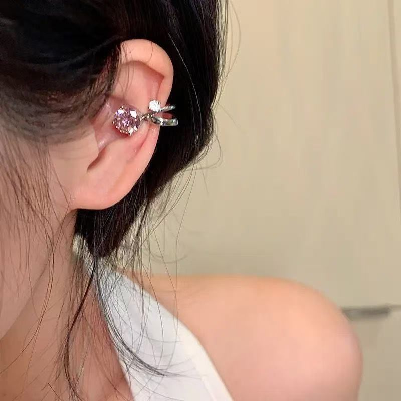 Pendientes de aro lisos para mujer, lujo ligero, pendientes de alta gama, pendientes populares, aretes de diseño exclusivo, aretes de otoño e invierno al por mayor