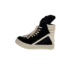 �¿����R�����O�Rë���eЬ���Ў���Ů��Ƥ�p�ݳ����r��Ь���l