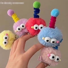 現物のかわいいアンテナの赤ちゃんの醜い人形のヘアピンの石炭ボールのツイストスティックは少女の醜い萌え髪飾りを責めます。