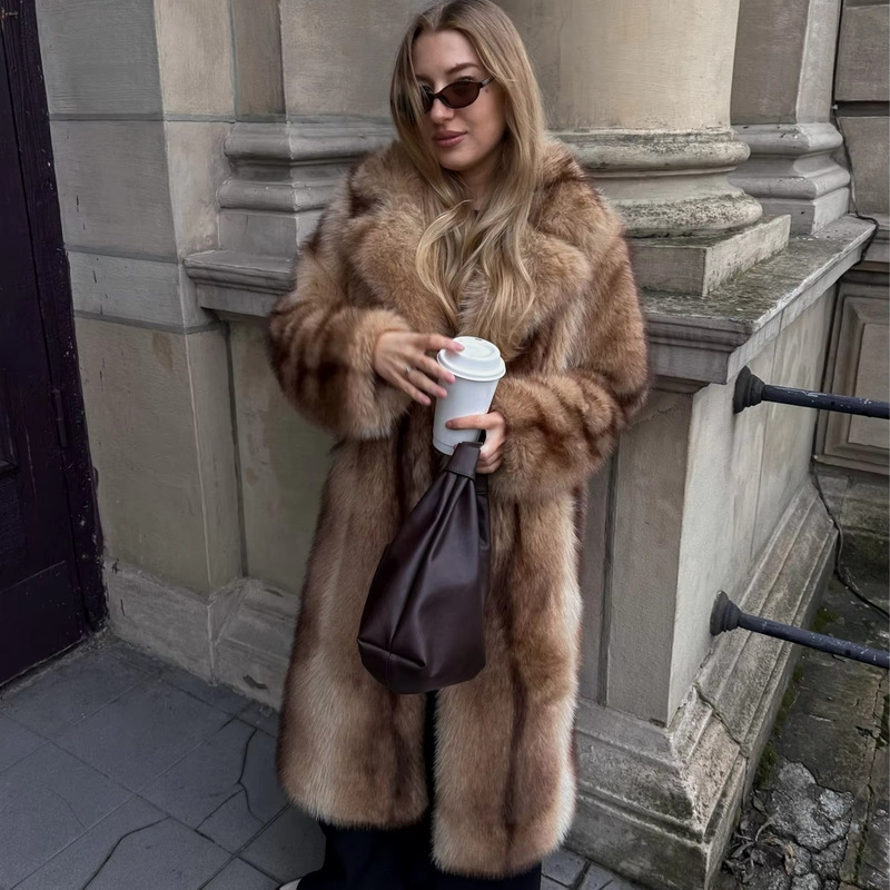 European and American Cross-Border 2026 Autumn and Winter New Style Suit Collar Fox Fur Coat Artificial Fur Striped Long Coat European and American Cross-Border 2026 Autumn and Winter New Style Suit Collar Fox Fur Coat Artificial Fur Striped Long Coat