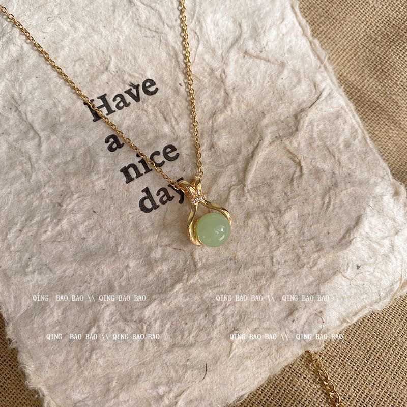 Collar de aleación Guofeng primavera y verano nuevo colgante bolsas de bendición colgante nicho de diseño de alta calidad amigos accesorios versátiles