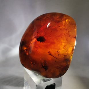 Baili Ji Billion Years Pure Natural Brown Amber Brown Pepper High-End Jewelry Jewelry Raw Materials Natural Amber