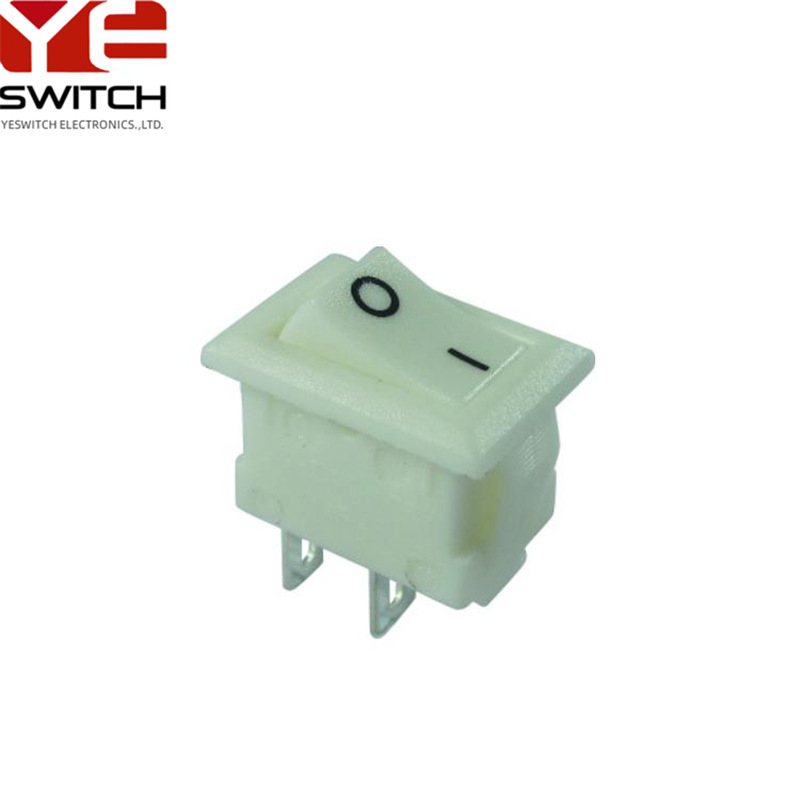 弯脚小船型开关 台湾船型开关 10*15mm船型开关 船型开关厂
