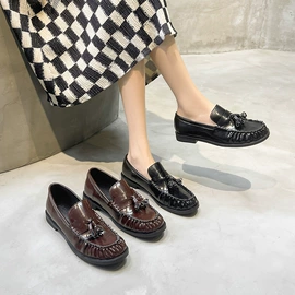 女式皮靴;女式休闲单鞋;女式时装单鞋