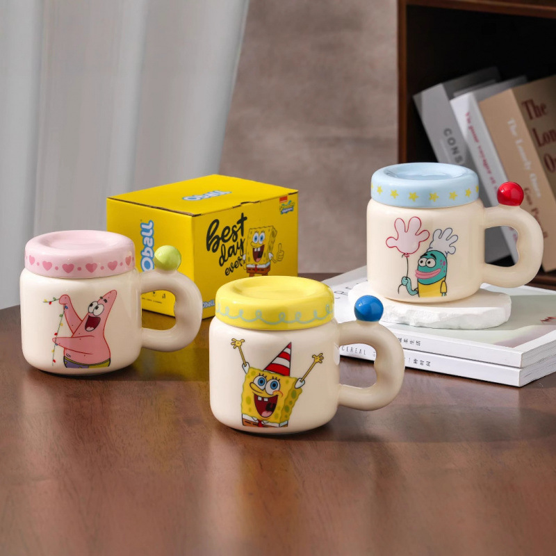 SpongeBob auténtica taza de cerámica encantadora taza para parejas niñas caseras con taza de tapa taza de agua para niños