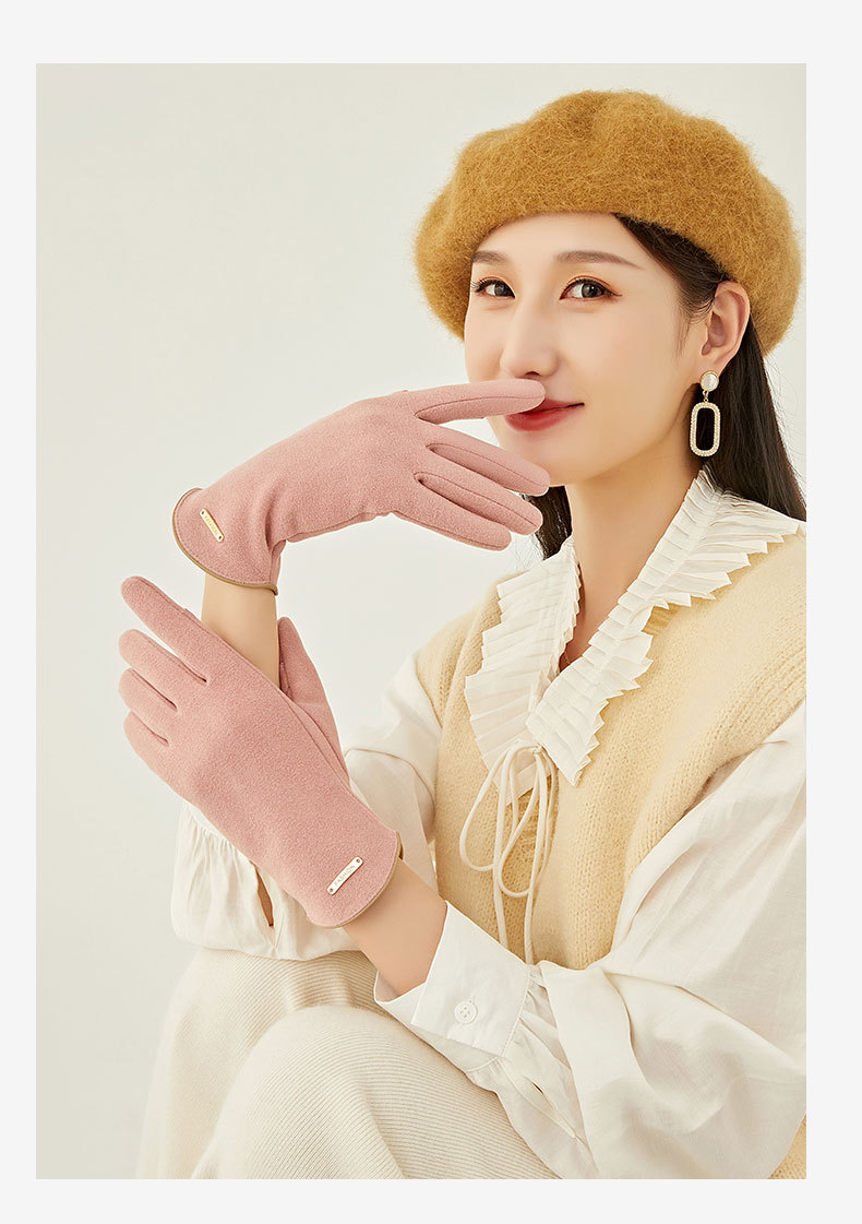 Women's Fashion Solid Color Velvet Polyester Gloves 1 Pair display picture 2