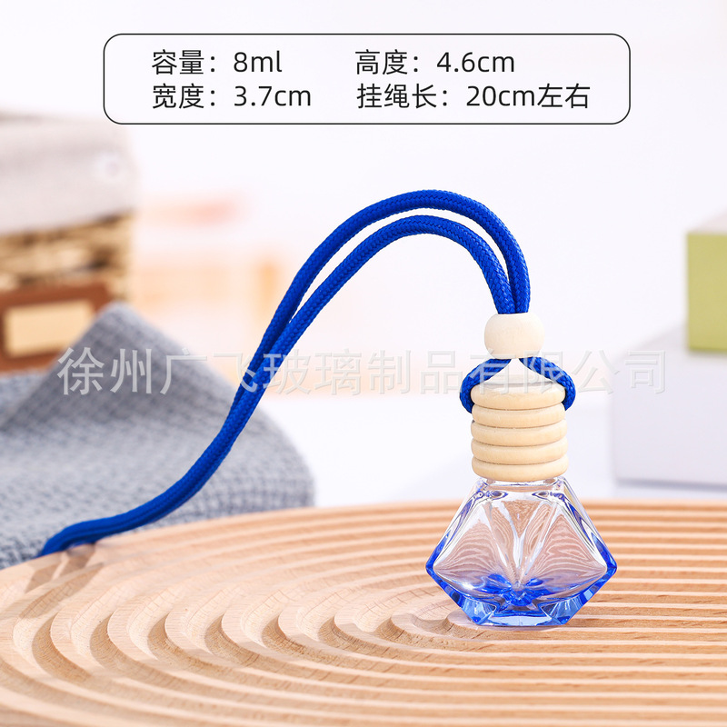 Douyin Kuaishou 人気の四角い車の香水瓶と香水四角い香水瓶車の香水ペンダント卸売|undefined