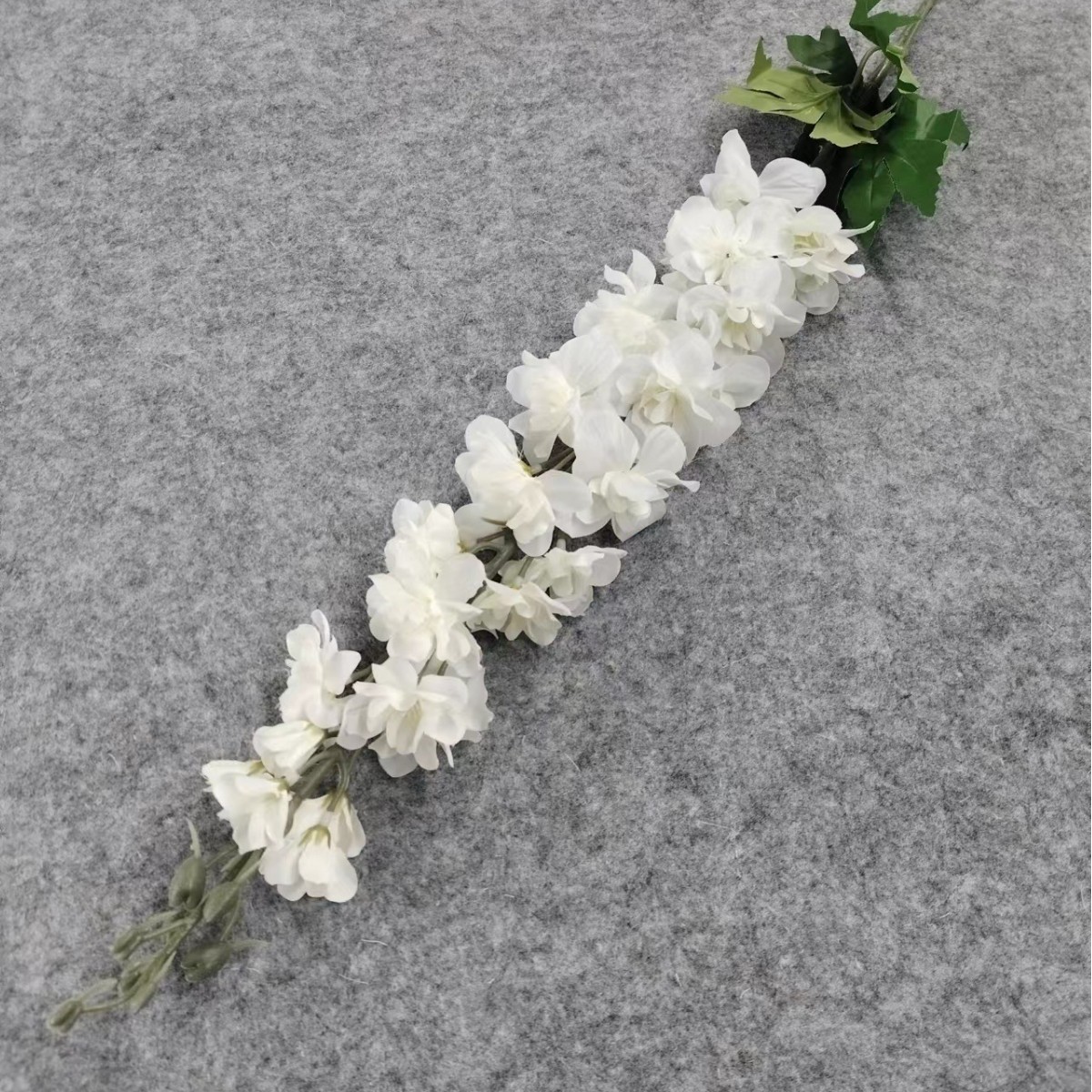 Flores artificiales blancas al por mayor para bodas, decoraciones de flores falsas, accesorios para techos de hoteles, flores artificiales blancas para celebraciones de bodas en salones de boda. image 26