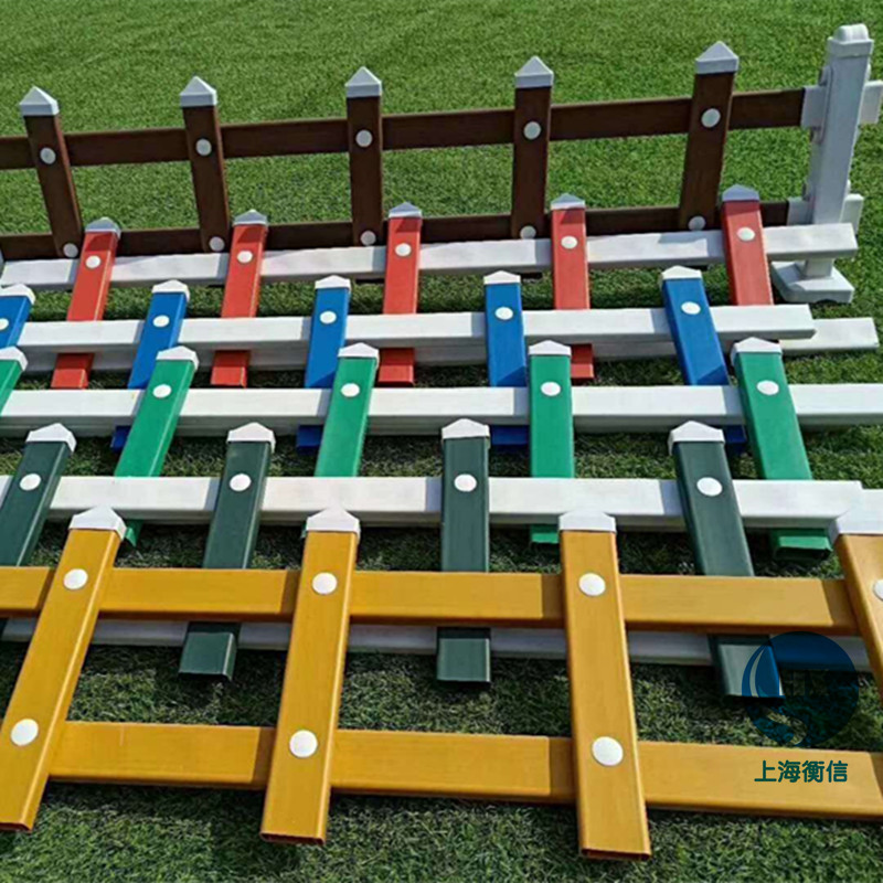 塑钢围栏草坪隔离栏 小区别墅厂区道路围栏 绿化公园分区护栏网