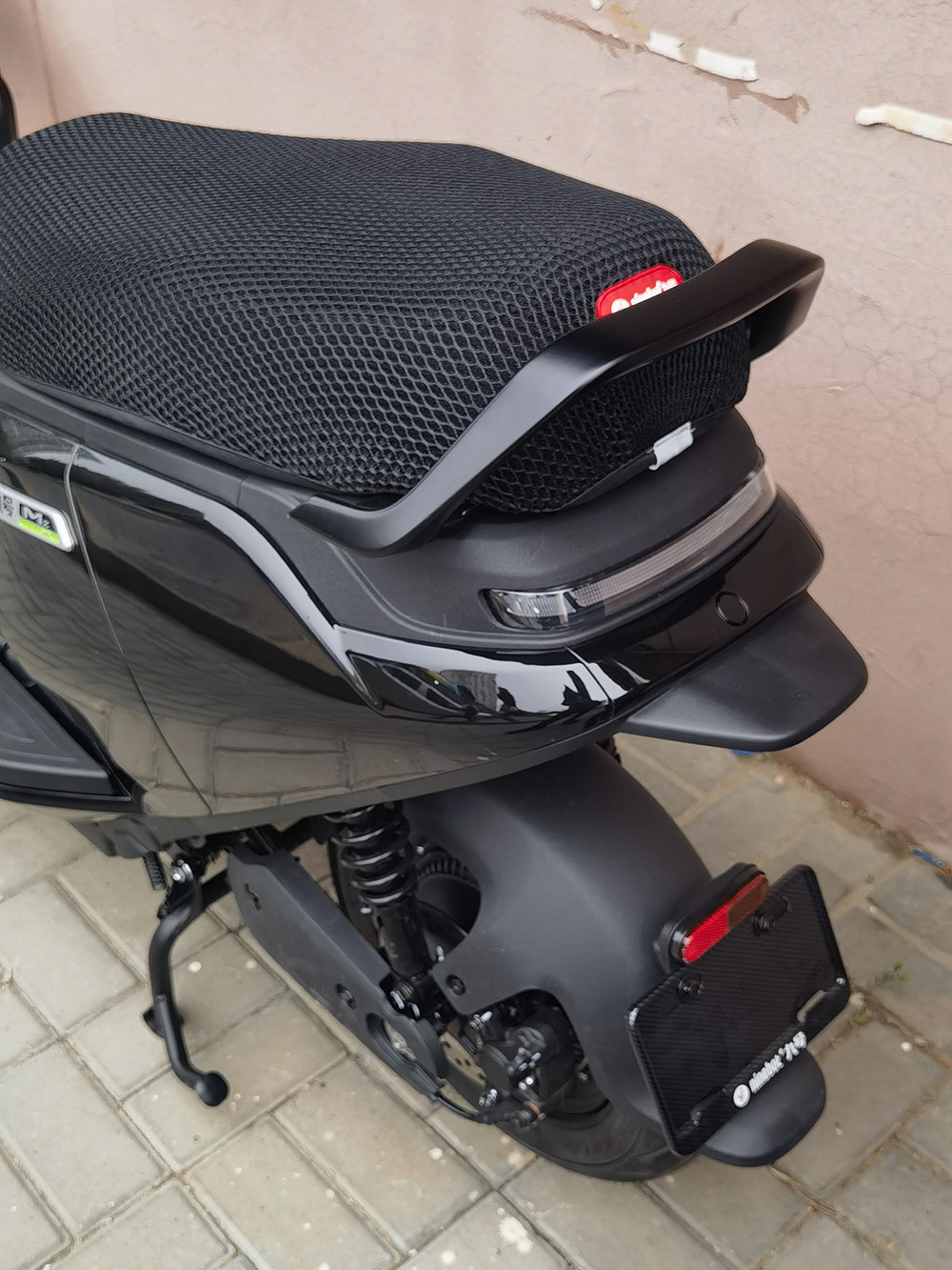 Applicable to No. 9 Orion dz110 backrest mechanic Mmax110/90F90M95cF30C rear armrest universal