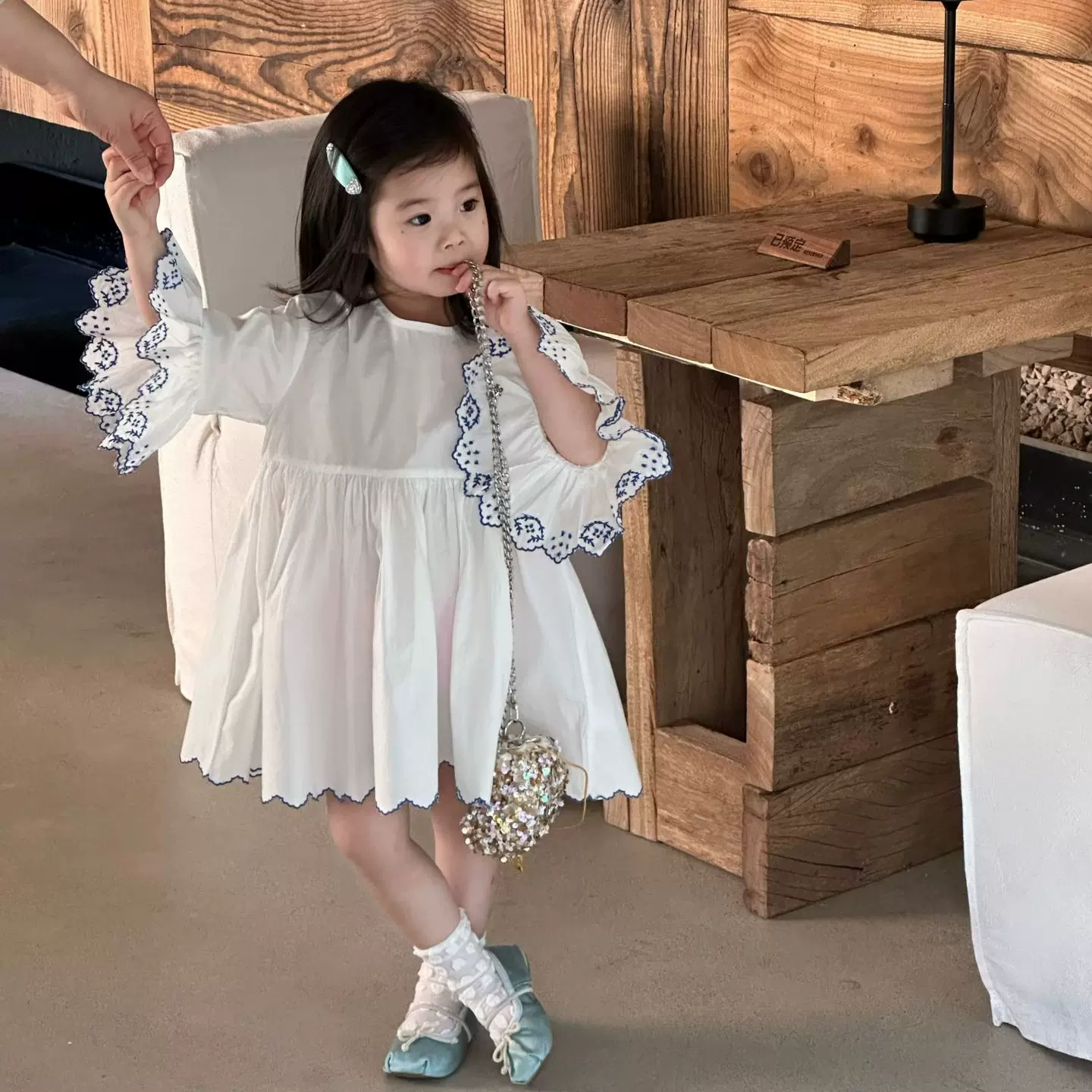 2026春季新款童装 韩版童装 女童超美刺绣花边连衣裙 小清新裙子