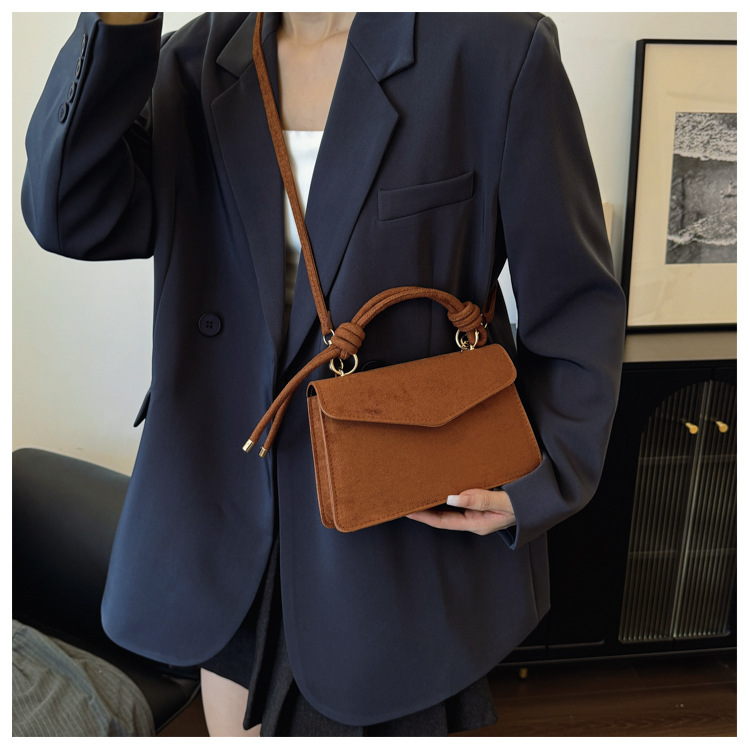 232g Weight Synthetic Leather Lining Material Magnetic Buckle Closure Type Single Shoulder Strap, Top Handle Strap Type Crossbody Bag Bags Type Casual, Daily, Shopping Occasion Pu Leather Material Solid Color Pattern All Seasons Season Women's Gender Basic Style Square Shape Women's Pu Leather Solid Color Basic Square Magnetic Buckle Crossbody Bag 11