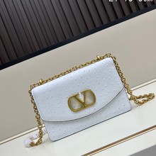 ߼ ¿VֿƤŮ ¹yţƤ朗lμбС