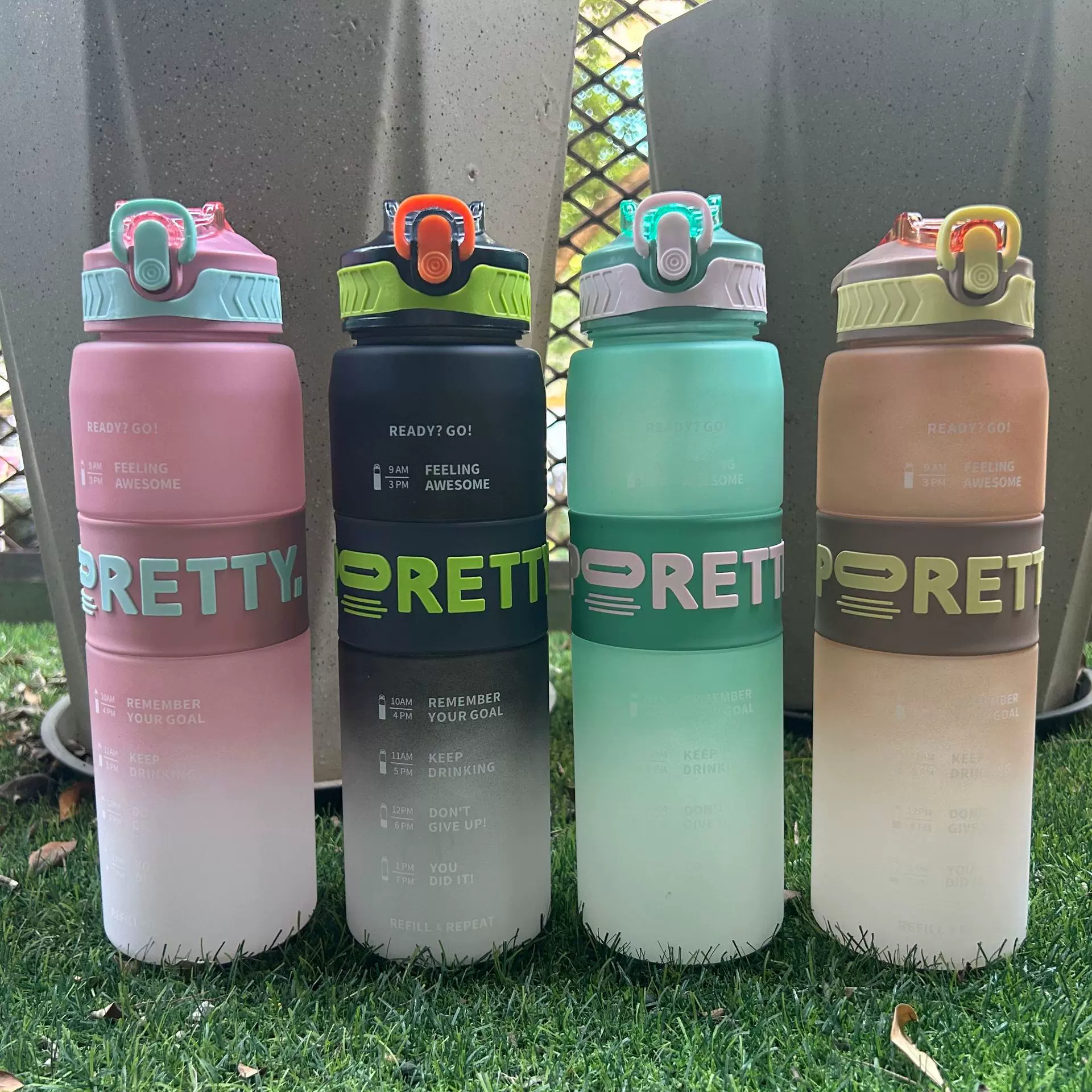 渐变色喷漆磨砂大容量户外吸管提手弹盖锁扣塑料运动水壶太空杯