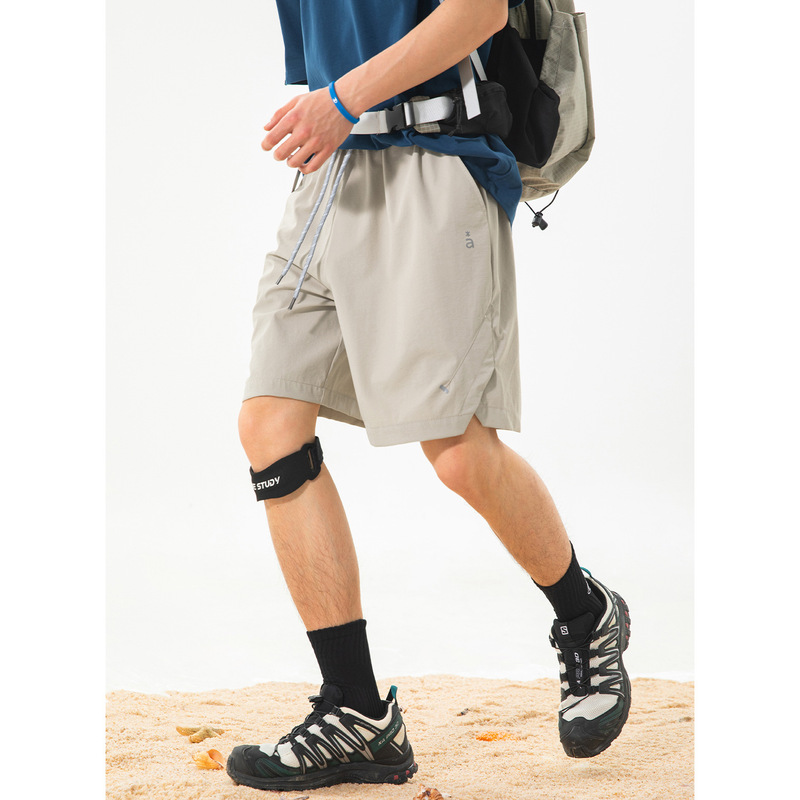 Outdoor Water-Repellent Reflective Sports Shorts for Men, Summer Thin Style with Split Design, Breathable Casual Five-Point Pants Outdoor Water-Repellent Reflective Sports Shorts for Men, Summer Thin Style with Split Design, Breathable Casual Five-Point Pants