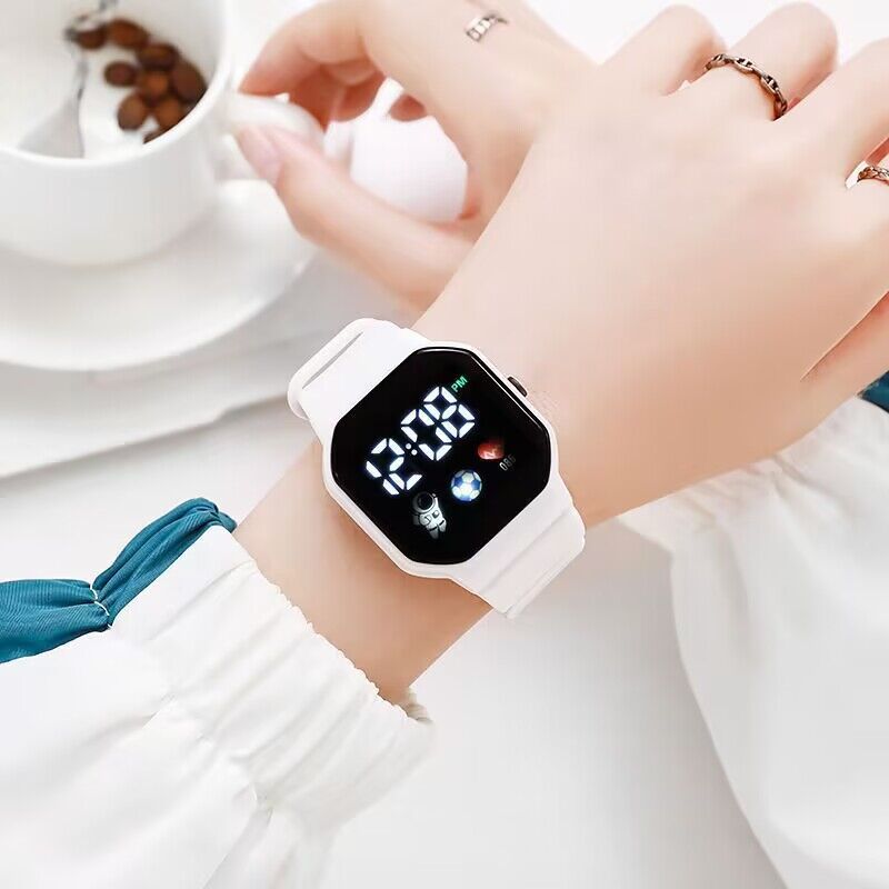 Science and technology sense watch female ins high appearance level student party simple fashion niche design unicorn waterproof electronic watch