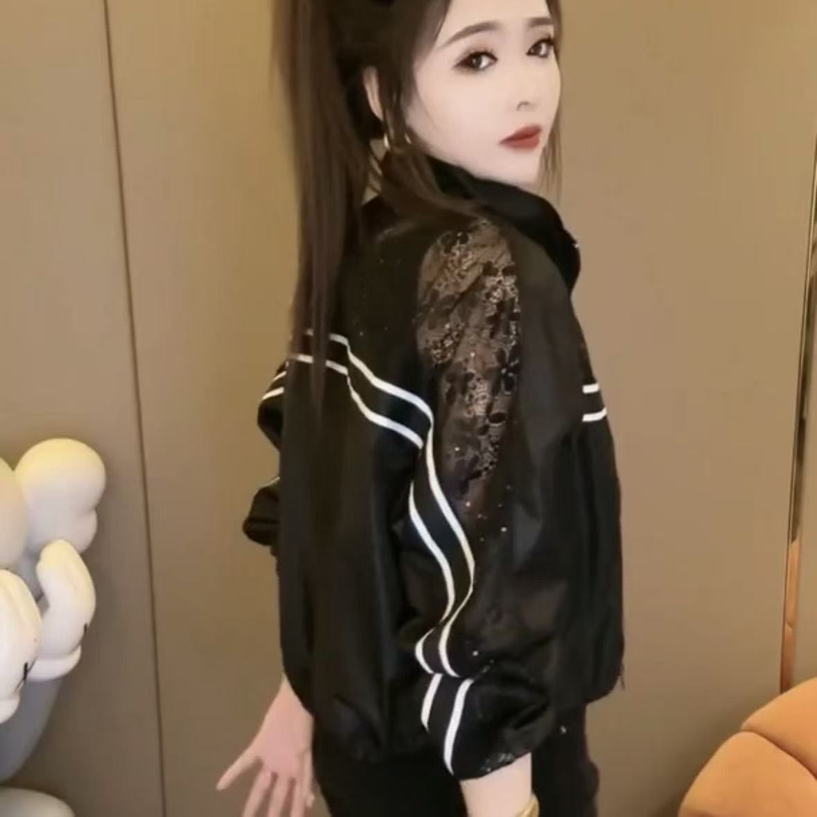European-style trendy solid color sun protection short jacket for women, 2026 summer new style, sporty casual lace patchwork jacket top