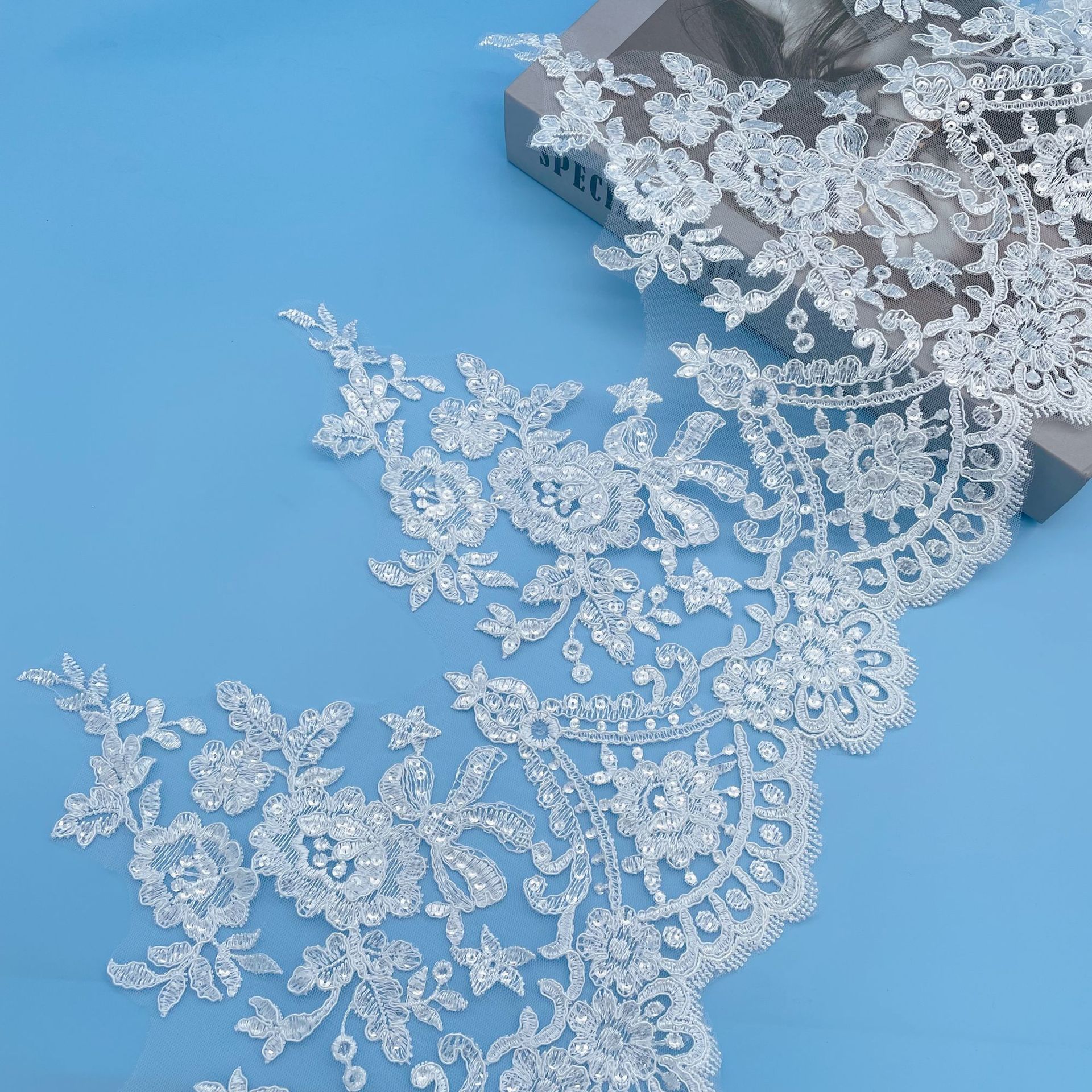 珠片花边 服装辅料 lace fabric车骨亮片蕾丝三合一刺绣珠片花边