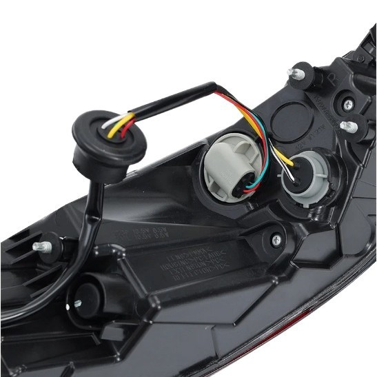 Adaptable al conjunto de cubierta de la luz trasera trasera 21 / 22 de Chuanqi, freno y dirección hacia atrás, carcasa interna izquierda y derecha de los faros