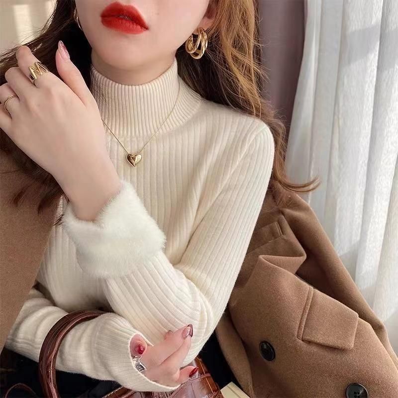 Women's Thickeneded Velvet Sweater for Autumn and Winter, One-Piece Velvet Northeast Winter Half Turtleneck Bottoming Shirt, White Warm Top