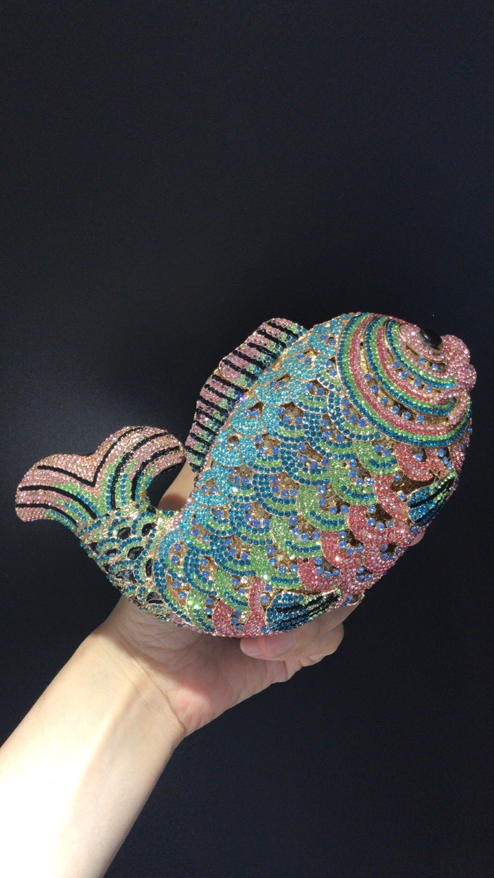 Selección estricta de carpa con diamantes para la cena Rhinestone Clutch Bag transfronterizo PUrse bolsas de mano de diamantes completas