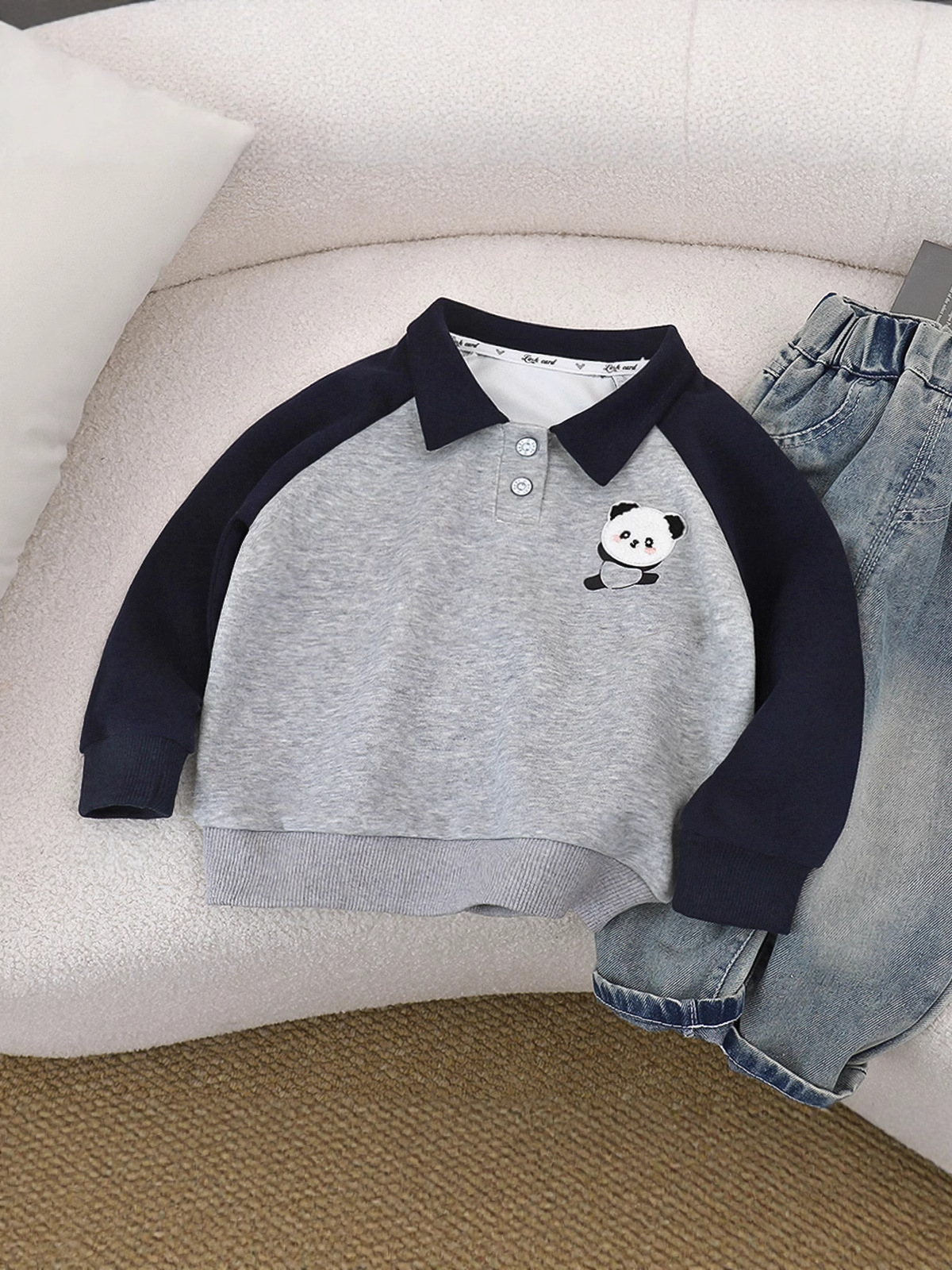 2025 otoño y invierno nuevos niños de 1 - 3 años de edad camiseta de algodón y camiseta gruesa un tipo de deporte