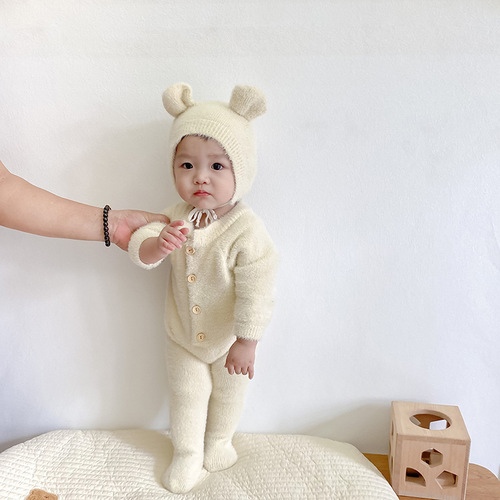 Internet celebrity ins baby autumn jumpsuit baby 100-day clothes mink velvet cute bear foot-covering crawl suit for going out