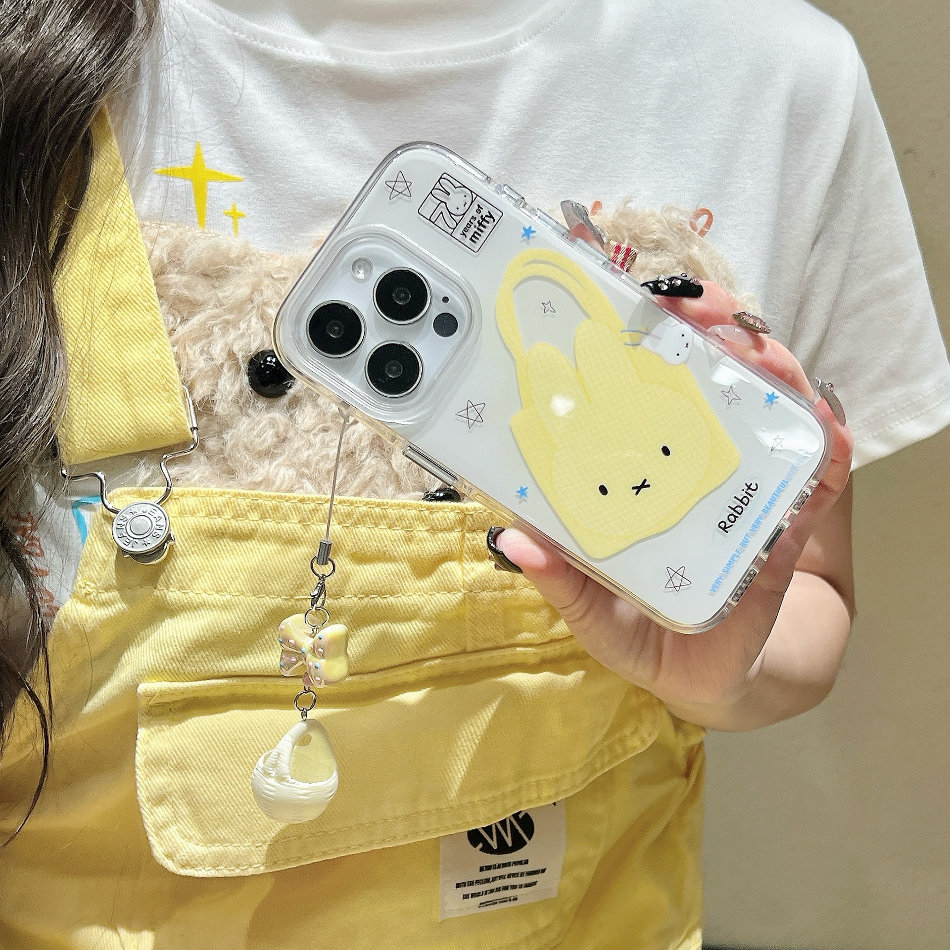 Cartoon lindo bolso conejito para Apple 15/16 funda para teléfono móvil 14ProMax personalidad 13 femenino 15Pro/16P