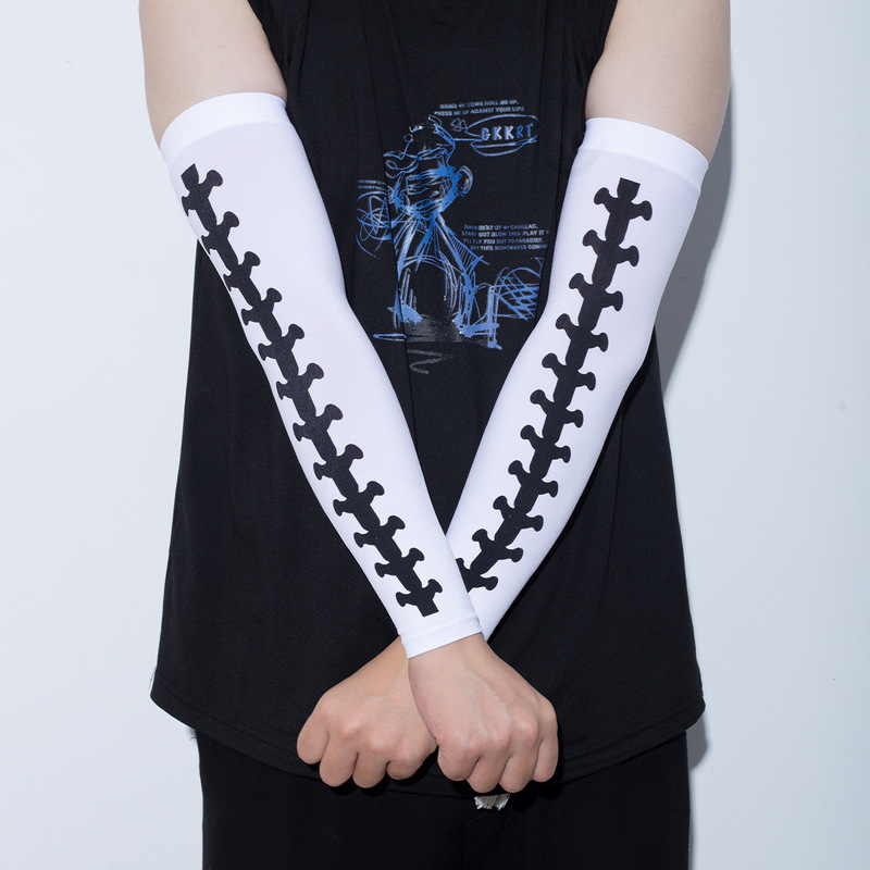 Cross-Border Niche Sun Protection Sleeves for Women and Men, Long Halloween Print Sleeves, Cycling Arm Gloves in Stock