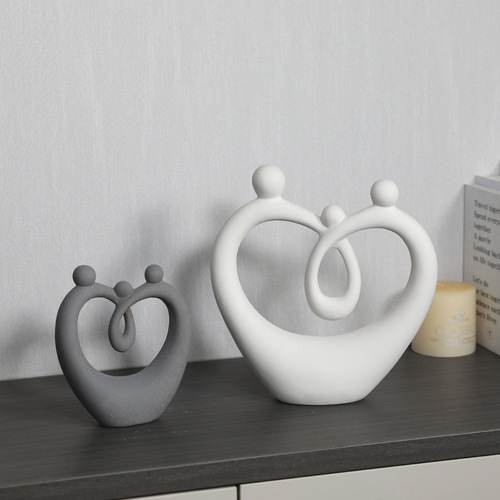 Ceramic family of three ornaments, home accessories, living room, TV cabinet, wine cabinet, entrance cabinet, decorations