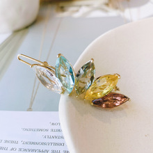 �n��ins�L��ɫˮ荻ʹڰl�A���|��Ů��߅�A�W�t�l��һ�֊A�����A