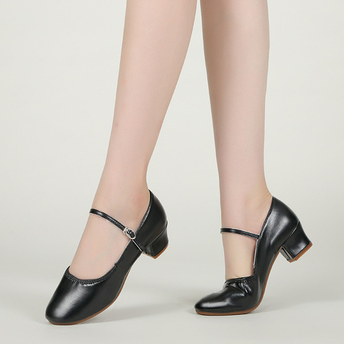 Soft leather soft sole silver dance shoes adult medium heel square dance shoes women's red dance shoes ballroom dance mom shoes