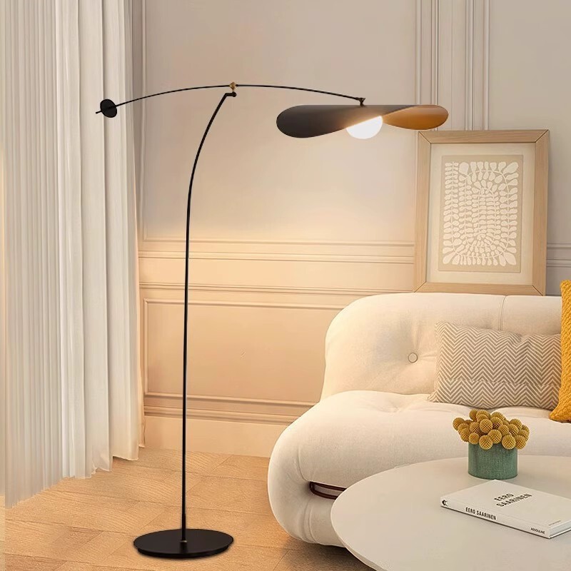 French-style South Asian retro floor lamp, living room sofa accent lamp, ambient lighting, American vintage internet-famous lamp French-style South Asian retro floor lamp, living room sofa accent lamp, ambient lighting, American vintage internet-famous lamp