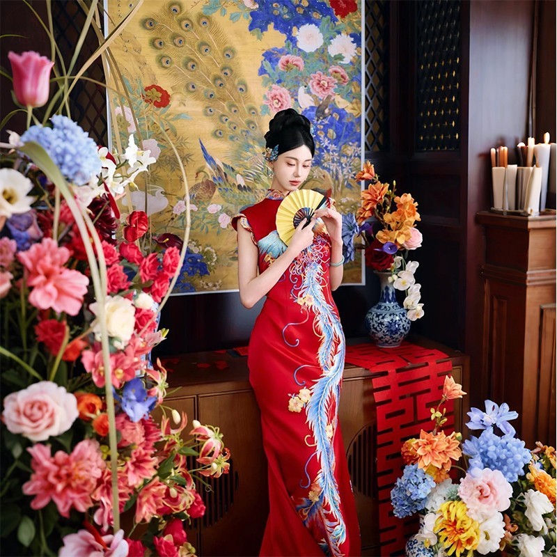 结婚婚房布置新中式装饰红蓝背景墙条幅订婚新娘晨袍拍照国风挂布|undefined