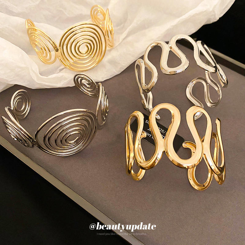 Pulsera de onda de metal transfronteriza europea y americana, pulsera de alta gama de moda de nicho, estilo ins, joyería de temperamento de lujo ligero al por mayor