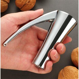 Walnut clip artifact hazelnut shell opener household walnut peeling nut chestnut opener multifunctional pliers tool
