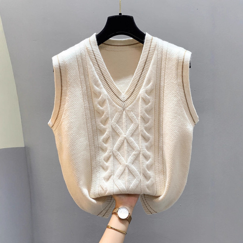 2025 Spring Plus Size Knitted Vest Outerwear Layered Sweater for Women V-Neck Loose Sleeveless Pullover Vest