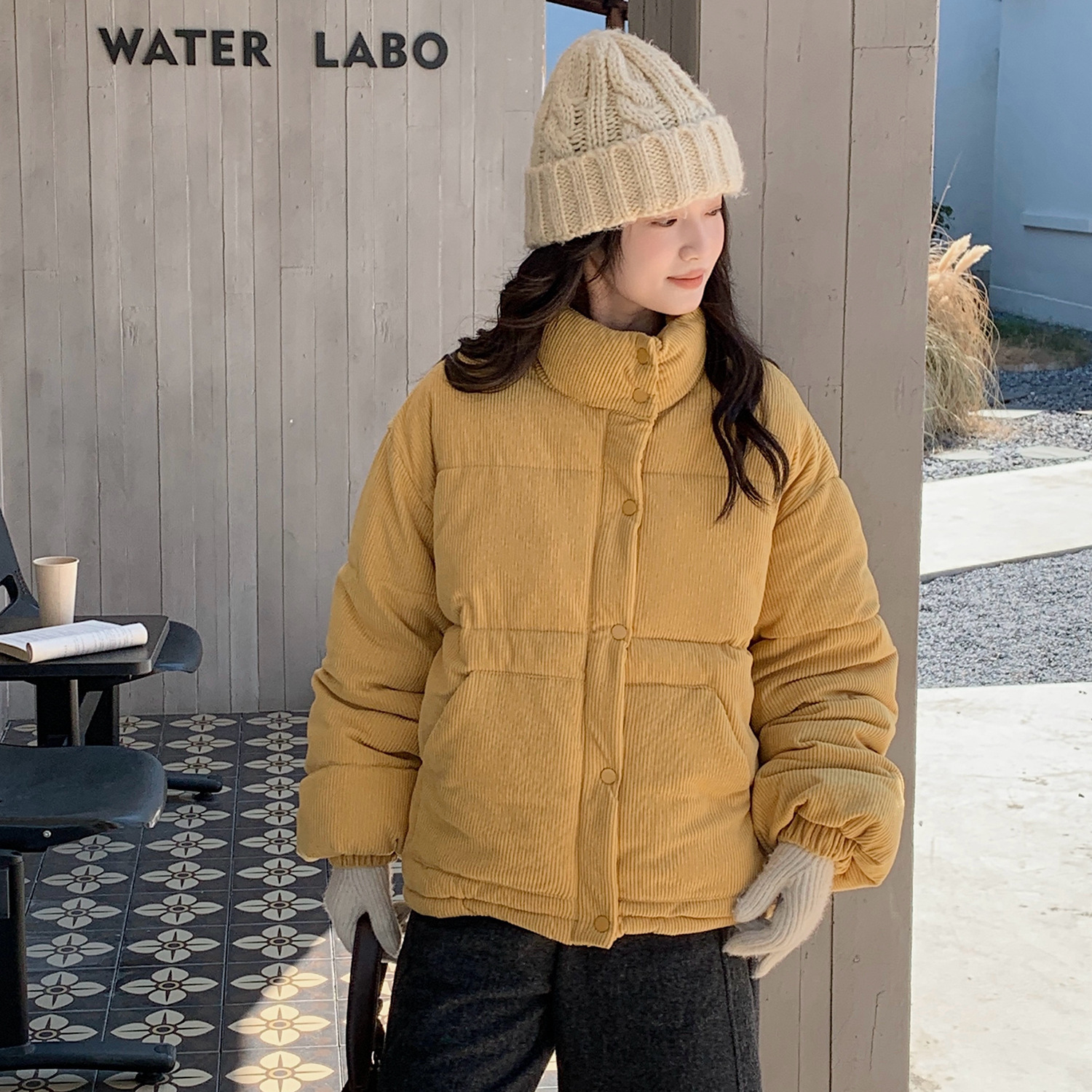 Winter solid Japanese retro keep warm down jacket with down
