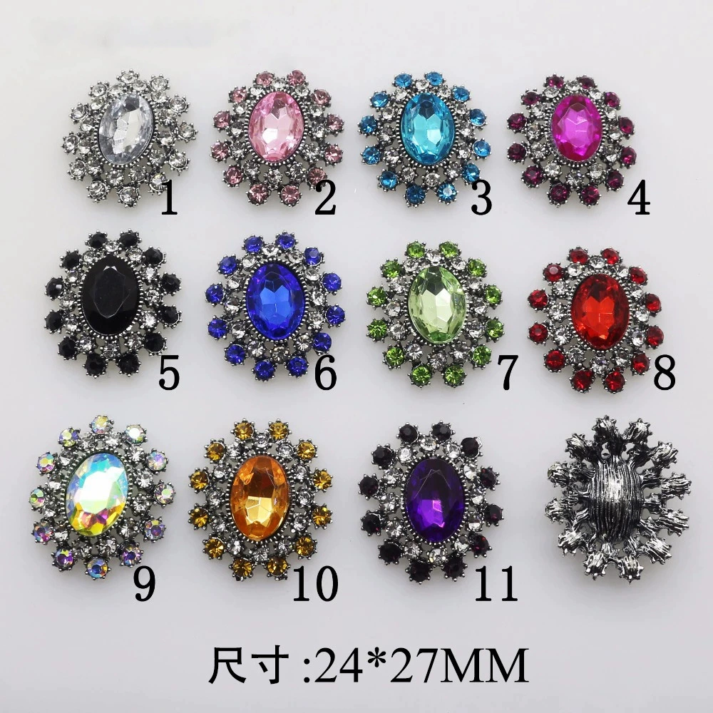 Accessories, decorations with bow, brooch, metal accessory