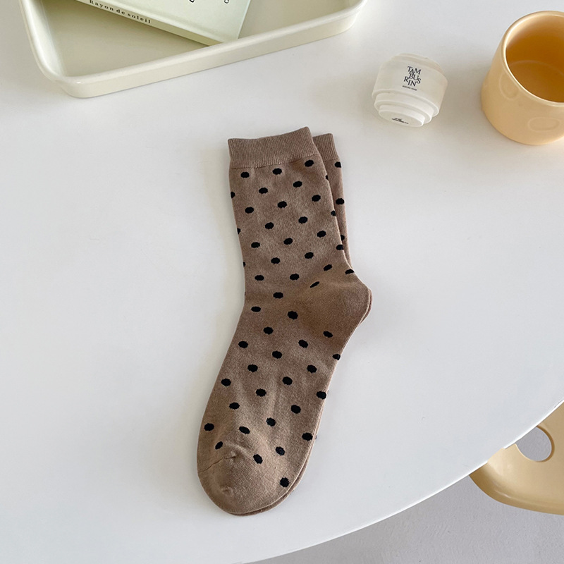 Suxinaimin Otoño e Invierno de dibujos animados perro lindo mediados de la pantorrilla calcetines de longitud niñas todo partido calcetines de moda Maillard usar calcetines