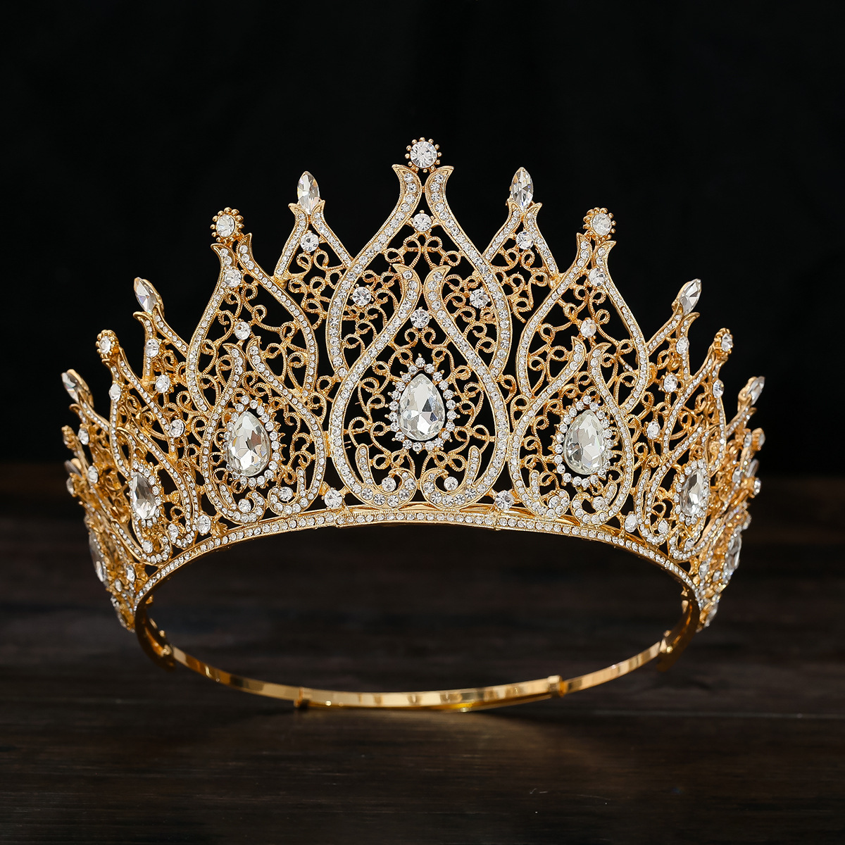 Fábrica de suministro directo de grandes tiaras de corona Baroque Crown Miss Mundo Europa y Europa Cross Border Bride Retro