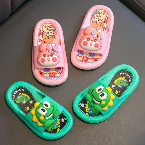 Children's slippers wholesale for boys and girls 2024 spring and summer cartoon 3D anti-slip bathing indoor sandals can be worn outside 