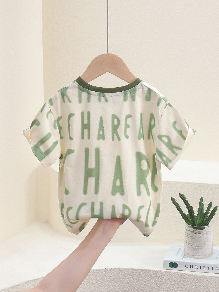 7811 Camiseta de manga corta para niños 2025 nueva ropa de verano para niños de media manga verano para bebés casual estilo occidental top fino