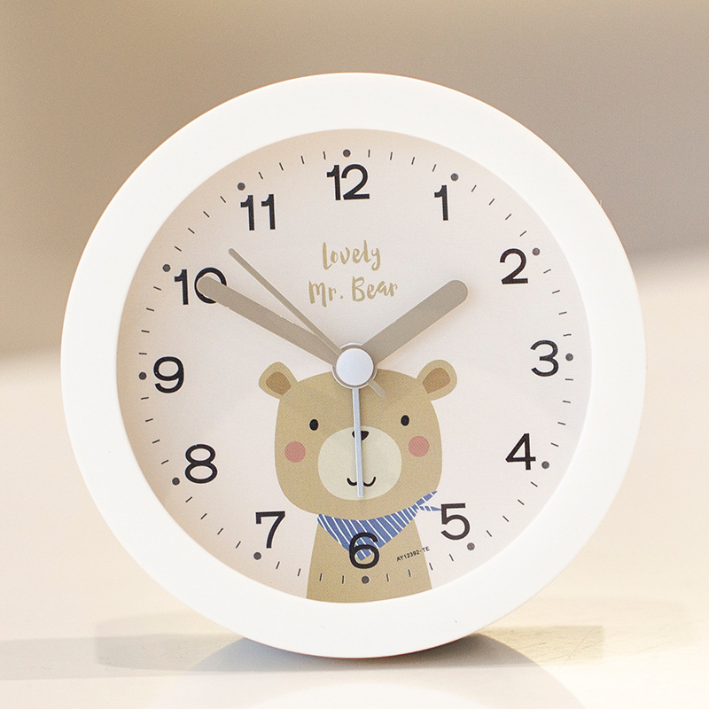 Pintura a mano estudiante educación temprana para niños reloj dormitorio cabecera barrido segundos mudo niños y niñas con luz nocturna pequeño reloj despertador
