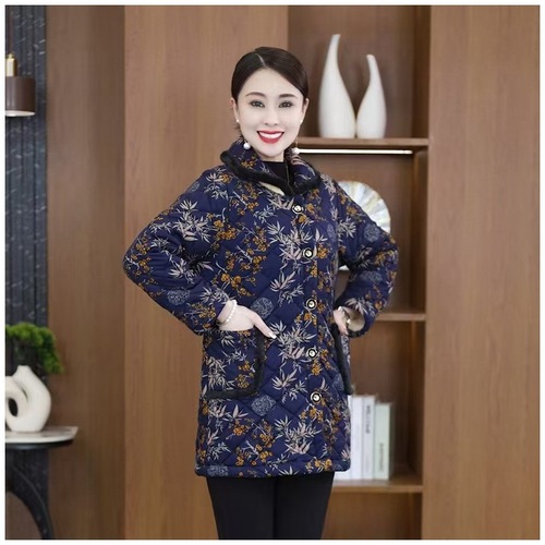 New Mid-Age Mother Winter Cotton Jacket Stylish and Noble Loose Plus Size Warm Plush Cotton Coat with Added Padding and Thickness
